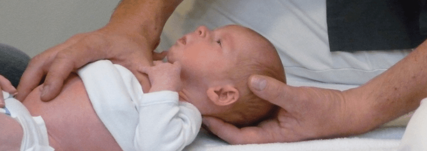 Nourrisson osteopathe pourquoi