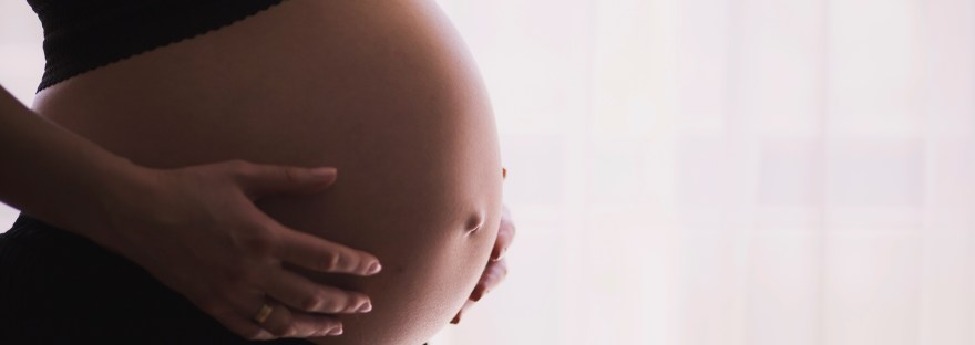 quand consulter osteopathe accouchement