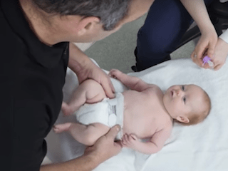 manipulation osteopathe nourrisson